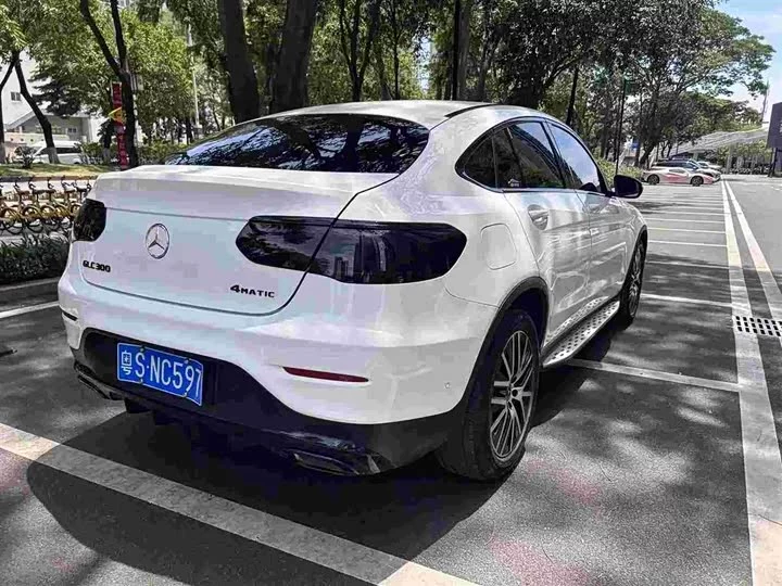 Mercedes-Benz GLC coupe