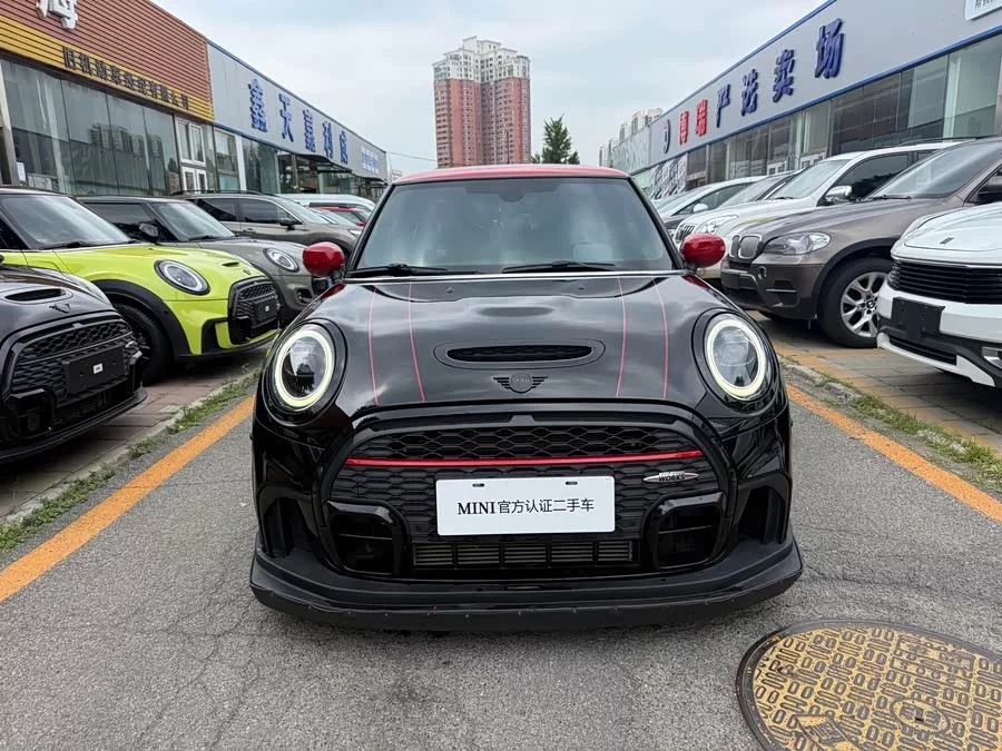 MINI JCW