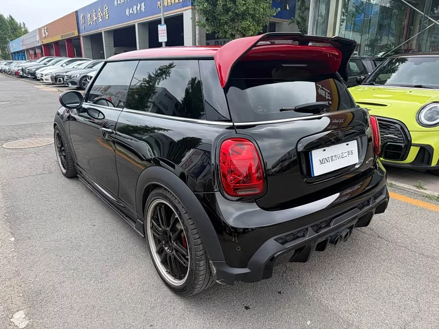 MINI JCW
