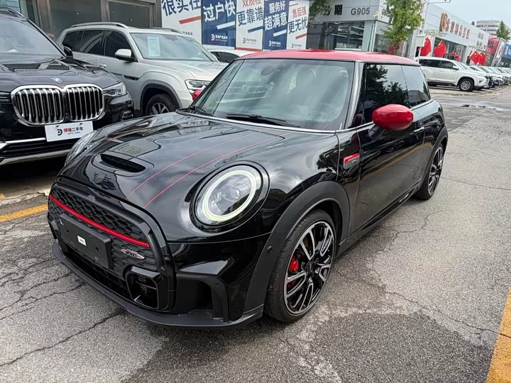 MINI JCW