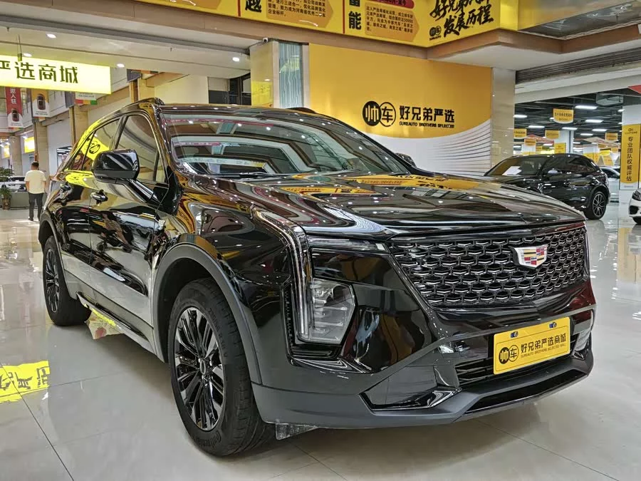 Cadillac XT4