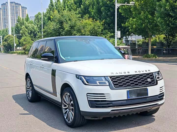 Land Rover range rover