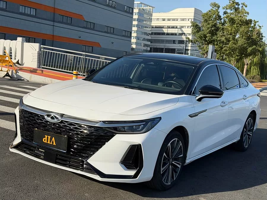 Chery Arrizo 8