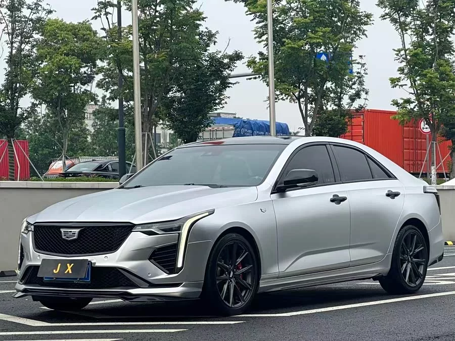 Cadillac CT4