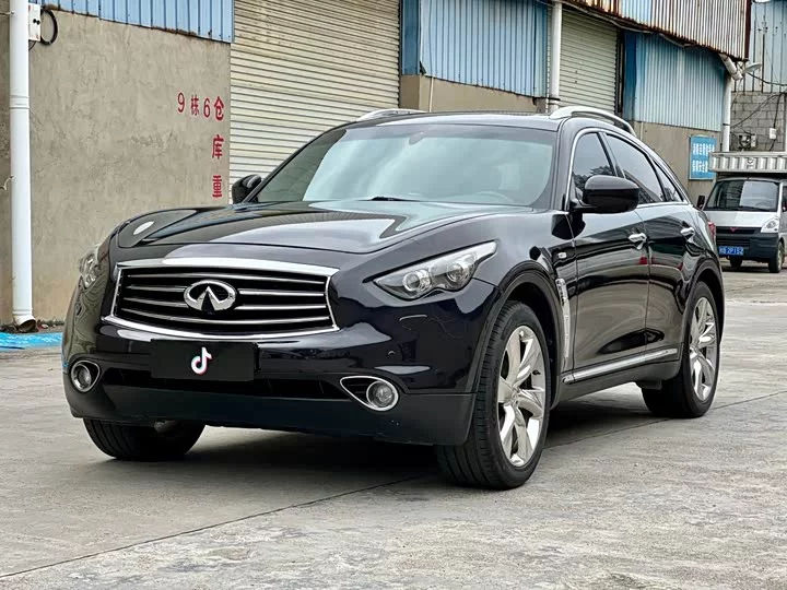 Infiniti FX