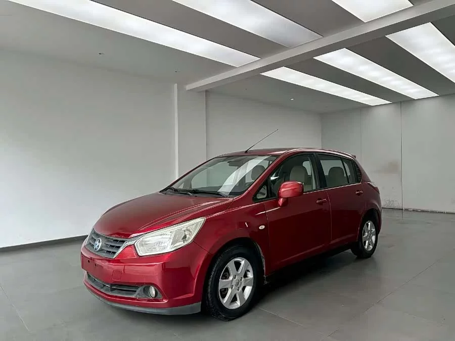 Venucia R50