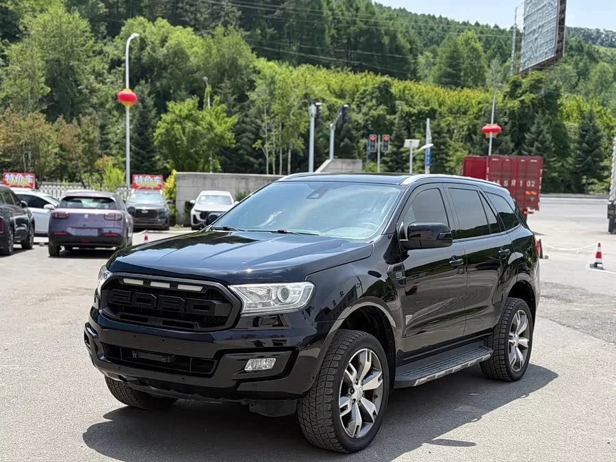 Ford Everest