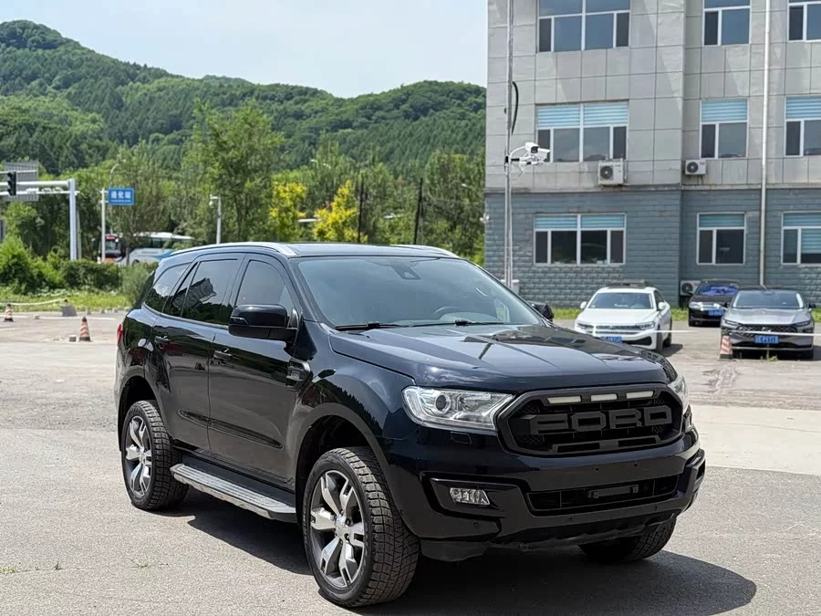 Ford Everest