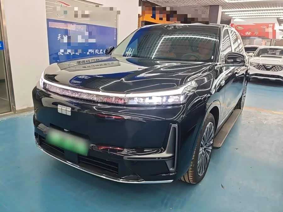 Geely Galaxy M9