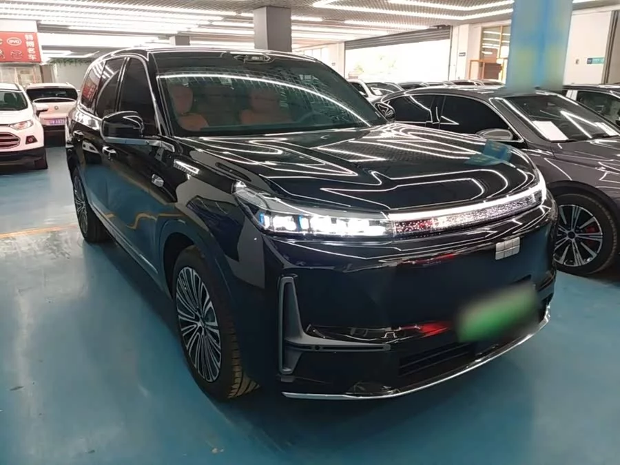 Geely Galaxy M9