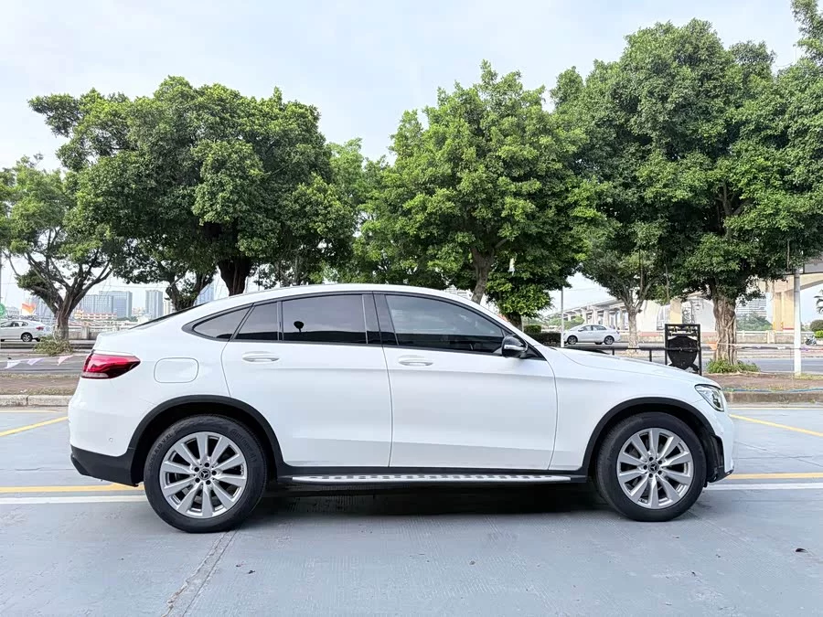 Mercedes Benz GLC coupe
