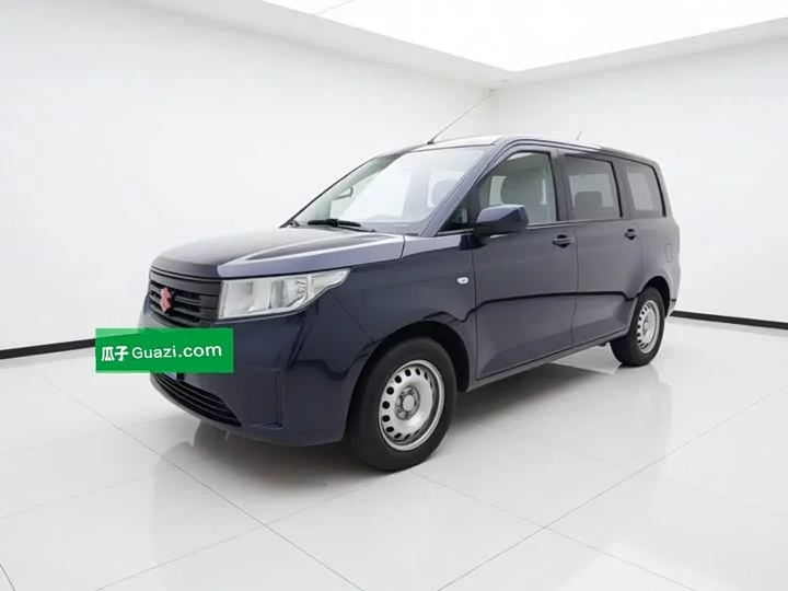Wuling Hongguang PLUS