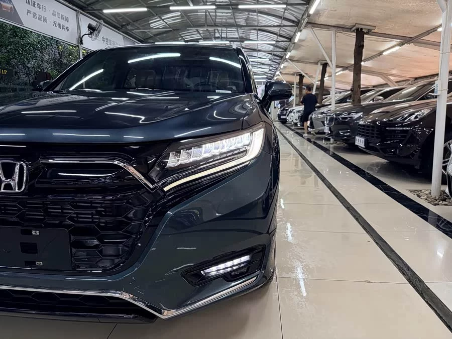 Honda UR-V