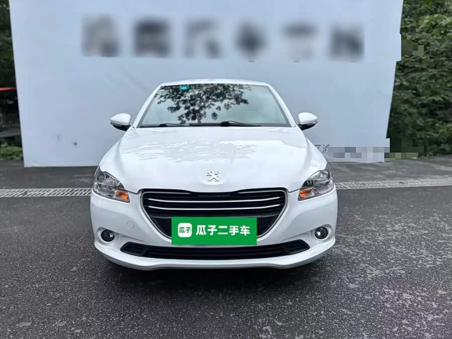 Peugeot 301