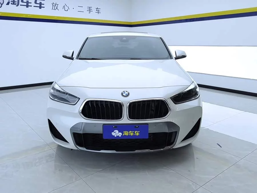 BMW X2