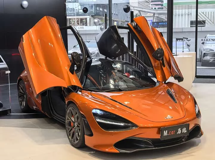 McLaren 720S