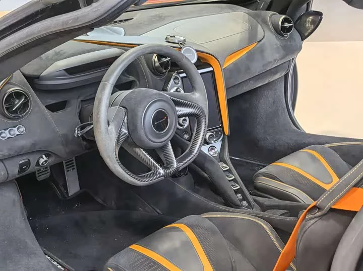 McLaren 720S