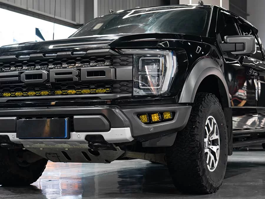 Ford F-150 Raptor