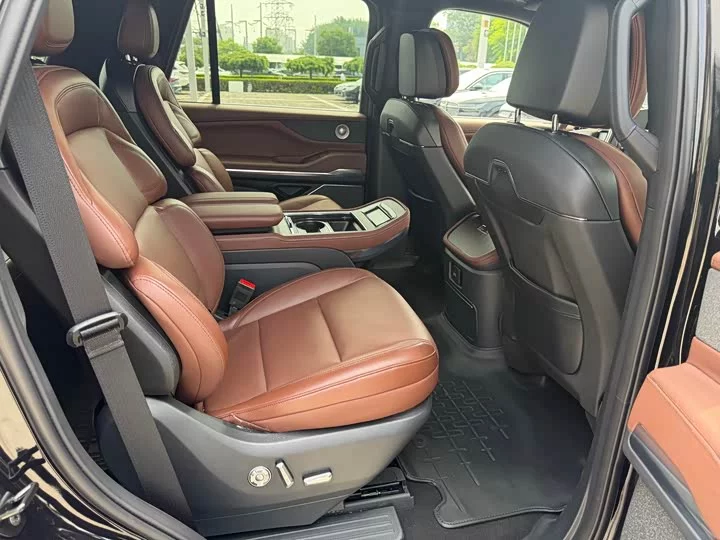 Lincoln pilot
