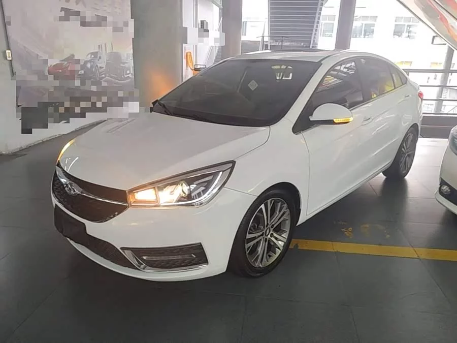Chery Arrizo 5
