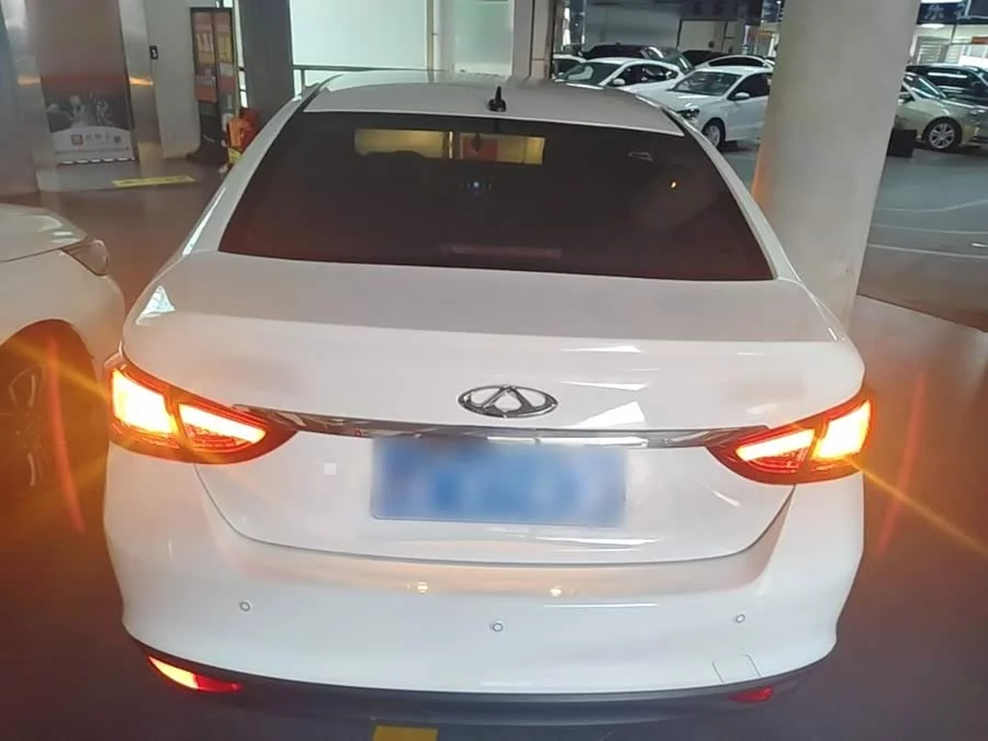 Chery Arrizo 5