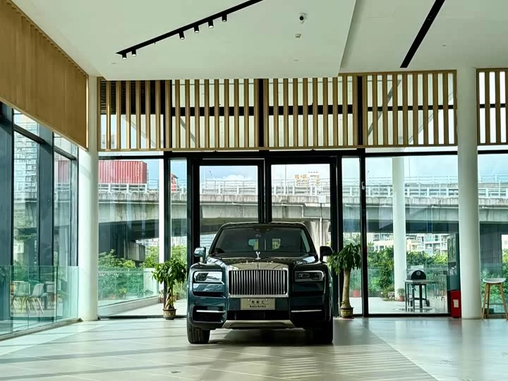 Rolls Royce Cullinan
