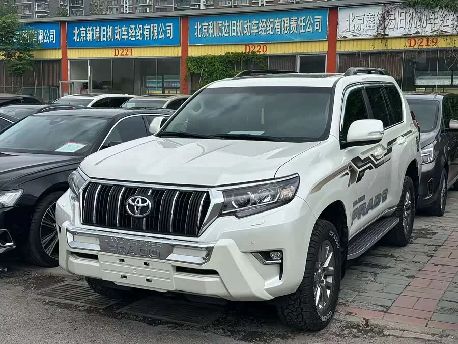 Toyota Prado