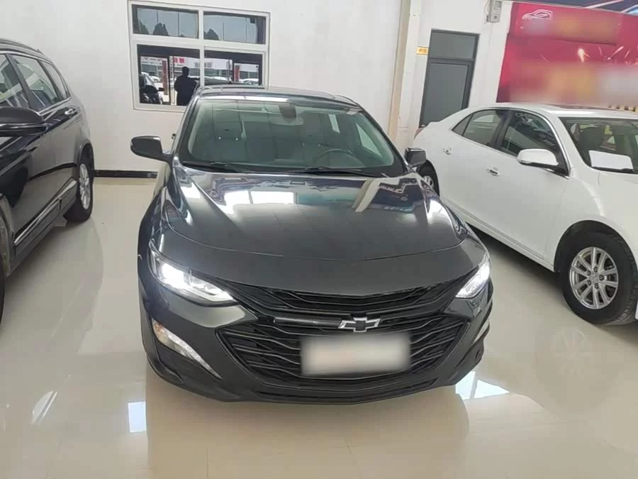Chevrolet Malibu XL
