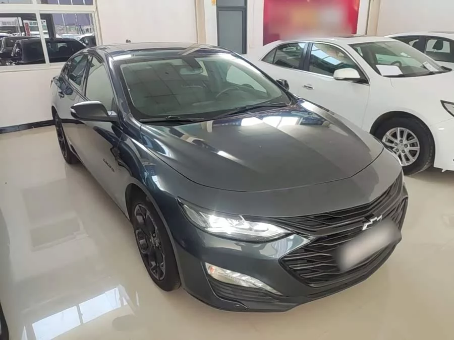 Chevrolet Malibu XL