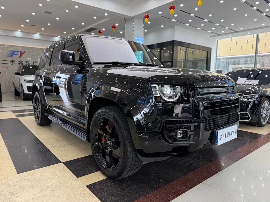 Land Rover guard