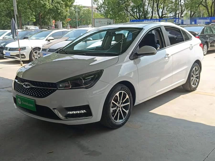 Chery Arrizo 5