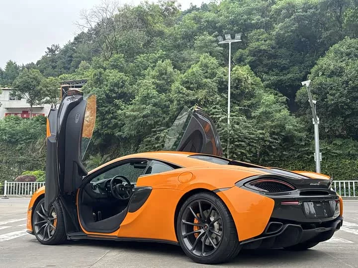 McLaren 540C