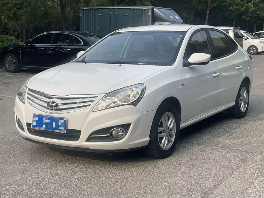 Hyundai Elantra / Celesta