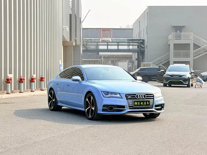 Audi S7