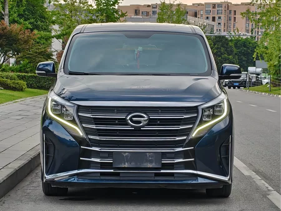 GAC Trumpchi M8