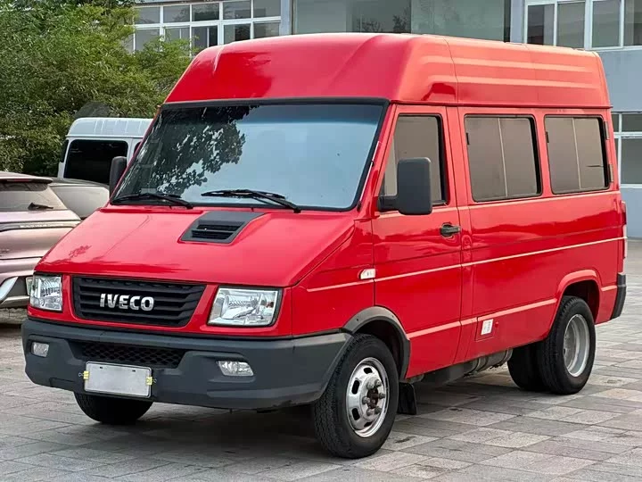 Iveco proud