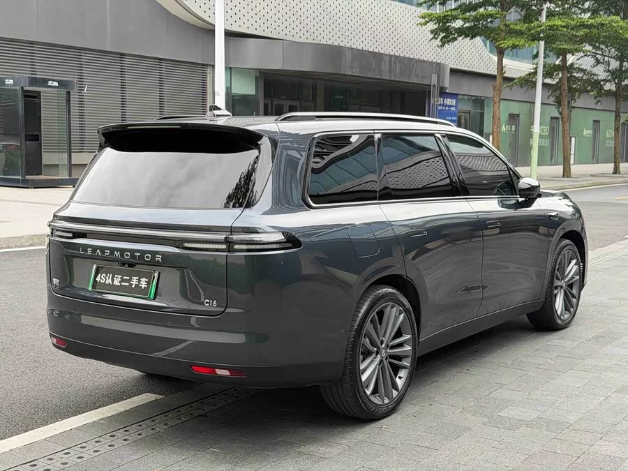 Leapmotor C16