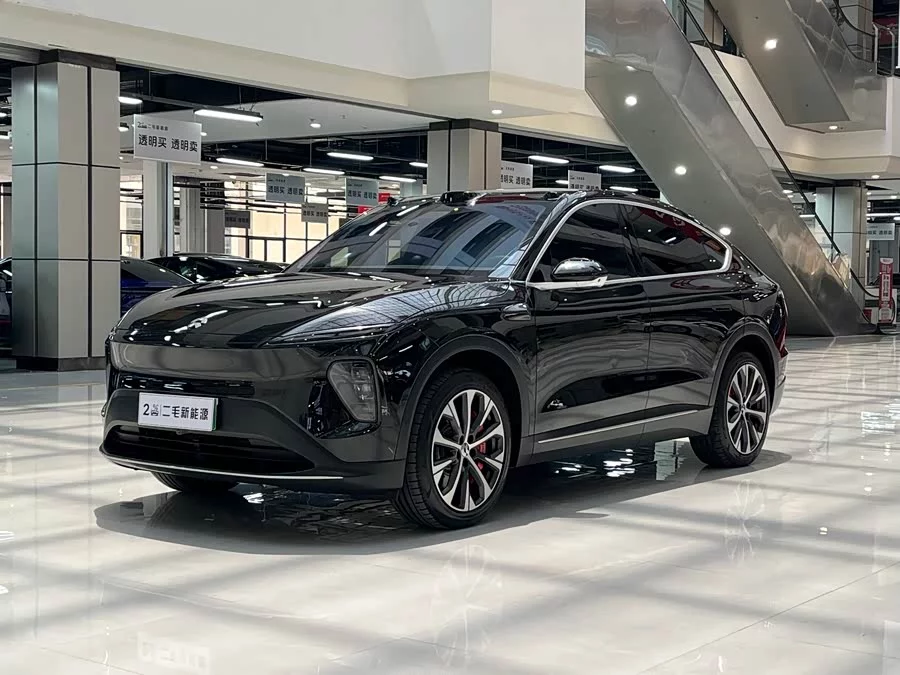 NIO EC7