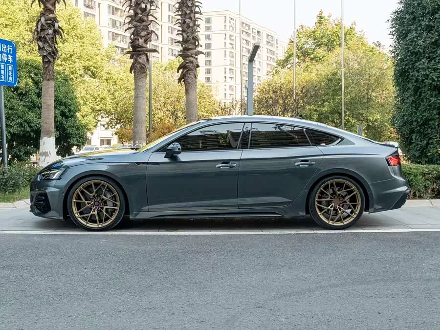 Audi RS 5