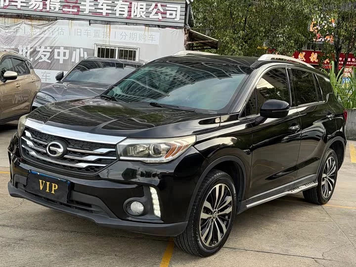 GAC Trumpchi GS4