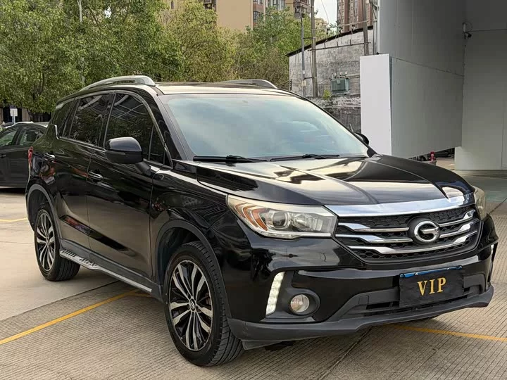 GAC Trumpchi GS4