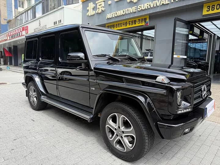 Mercedes-Benz G-rated