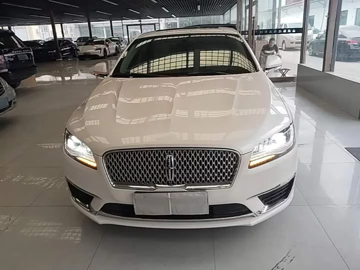Lincoln MKZ