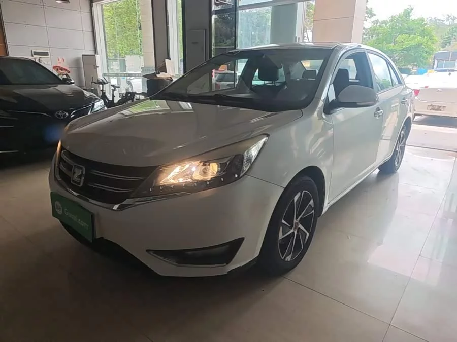 Zotye Z360