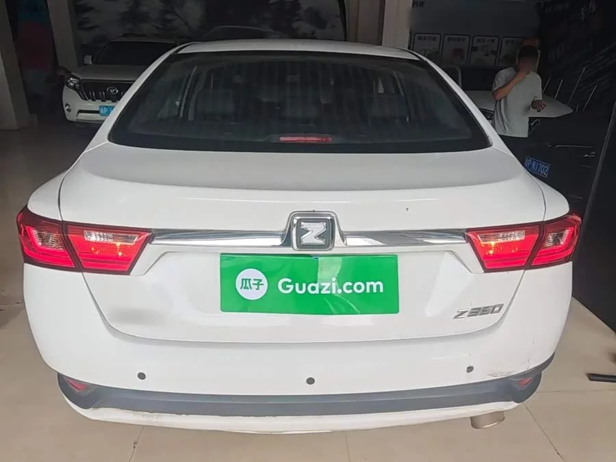 Zotye Z360