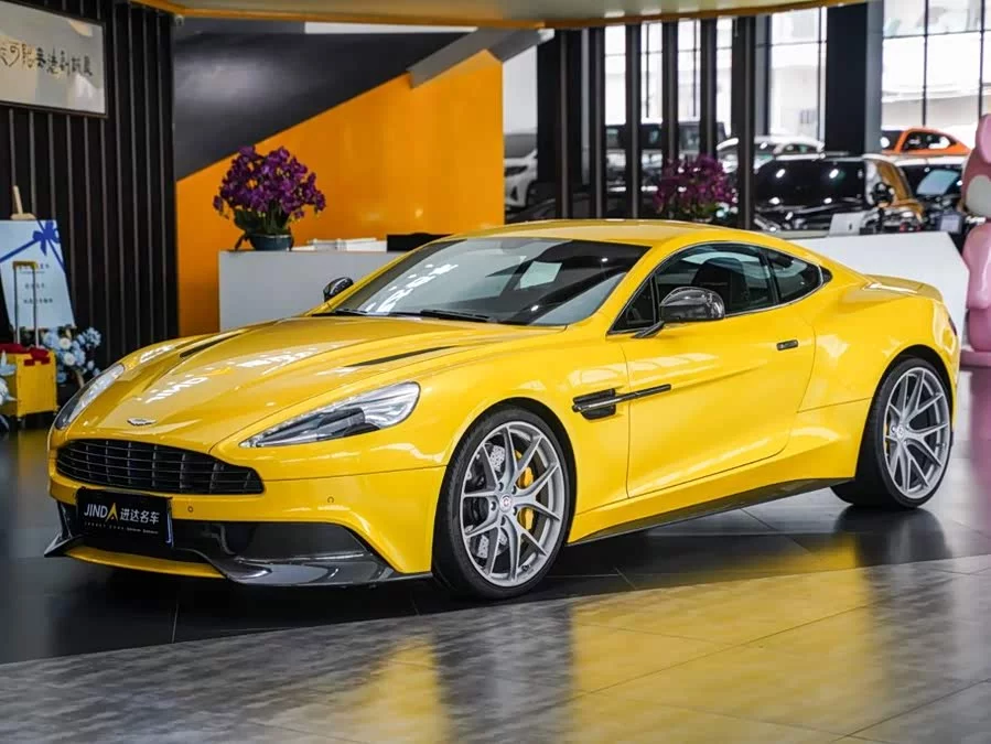 Aston Martin Vanquish