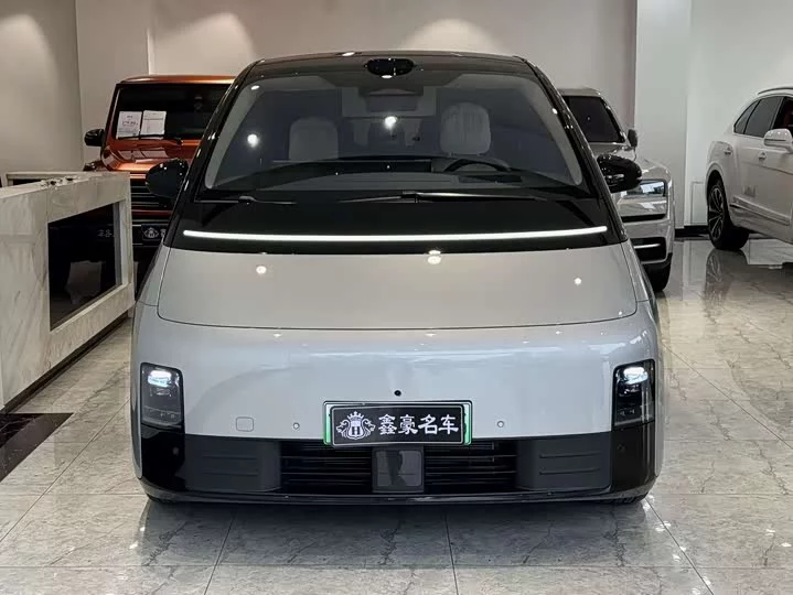Li Ideal MEGA