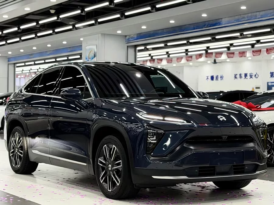 NIO EC6