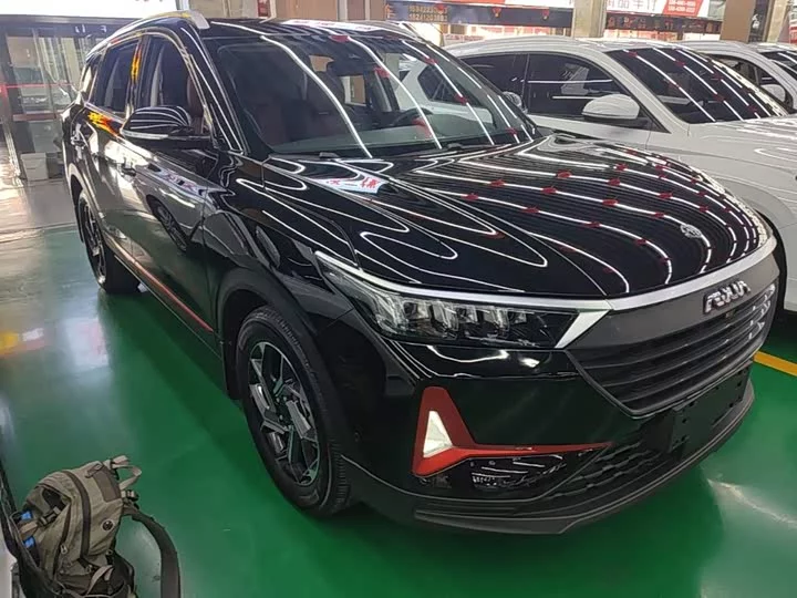 Dongfeng AX7