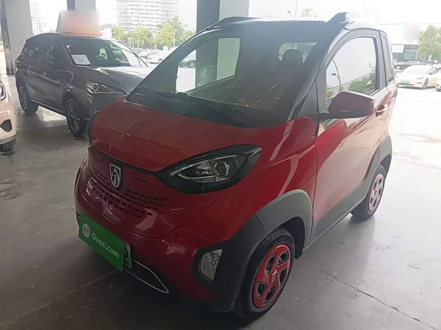 Baojun E100
